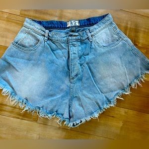 FREE PEOPLE high waisted flared shorts